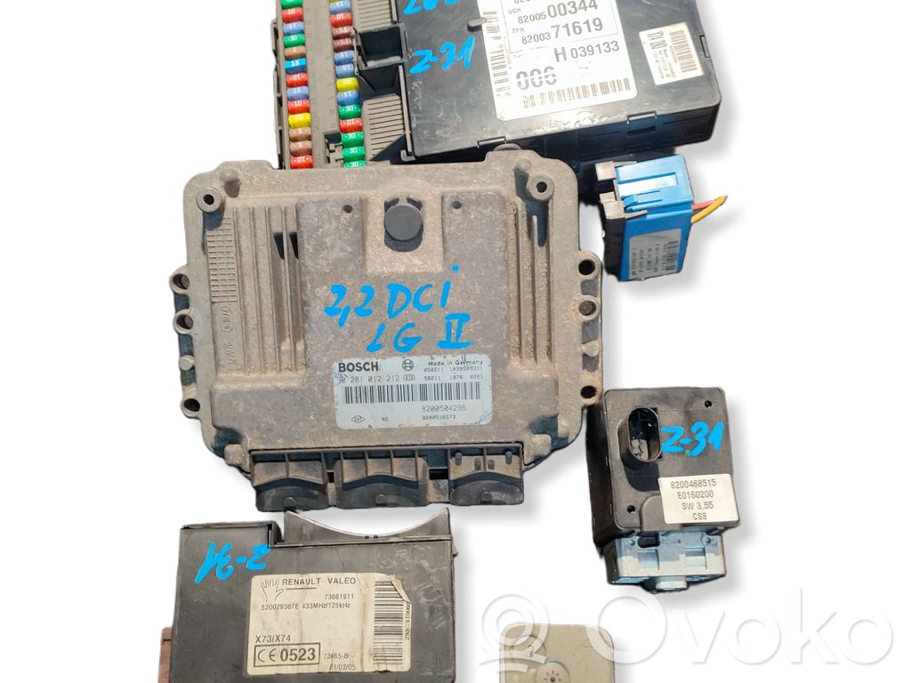 Engine control unit/module   0281012212,8200504296,8200516573