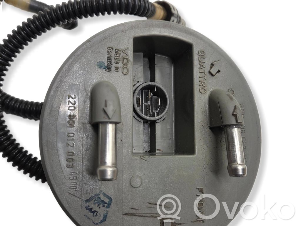 Audi A4 S4 B5 8D Bomba interna de combustible 