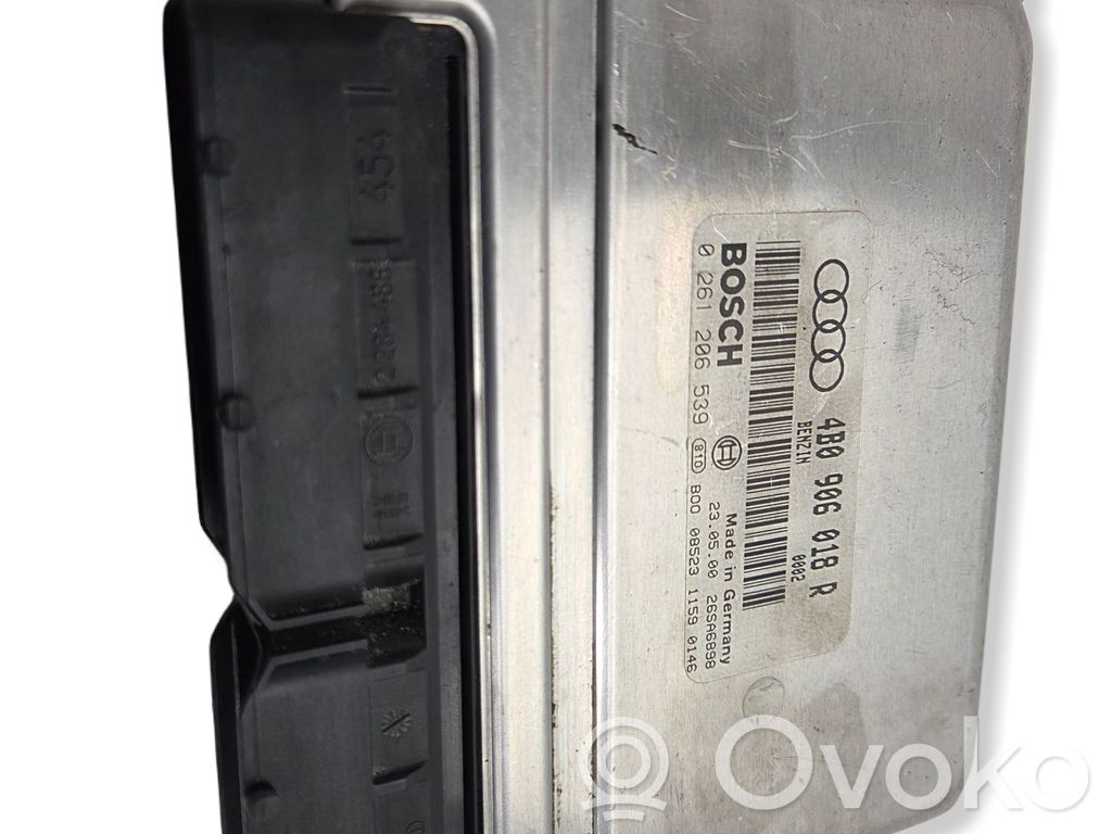 Audi A4 S4 B5 8D Engine control unit/module 