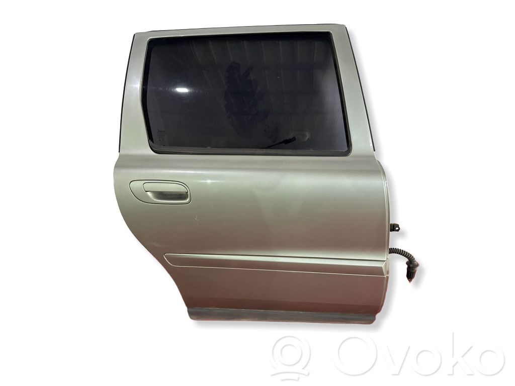 Volvo V70 Galinės durys 