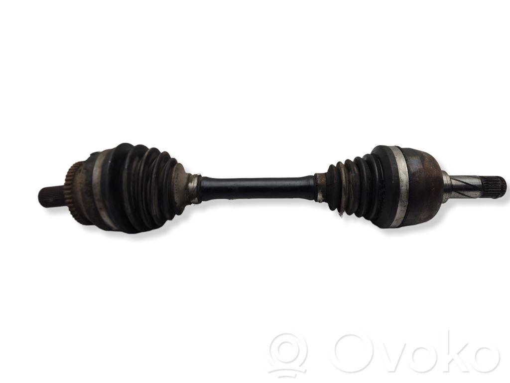 Volvo V70 Priekinis pusašis 