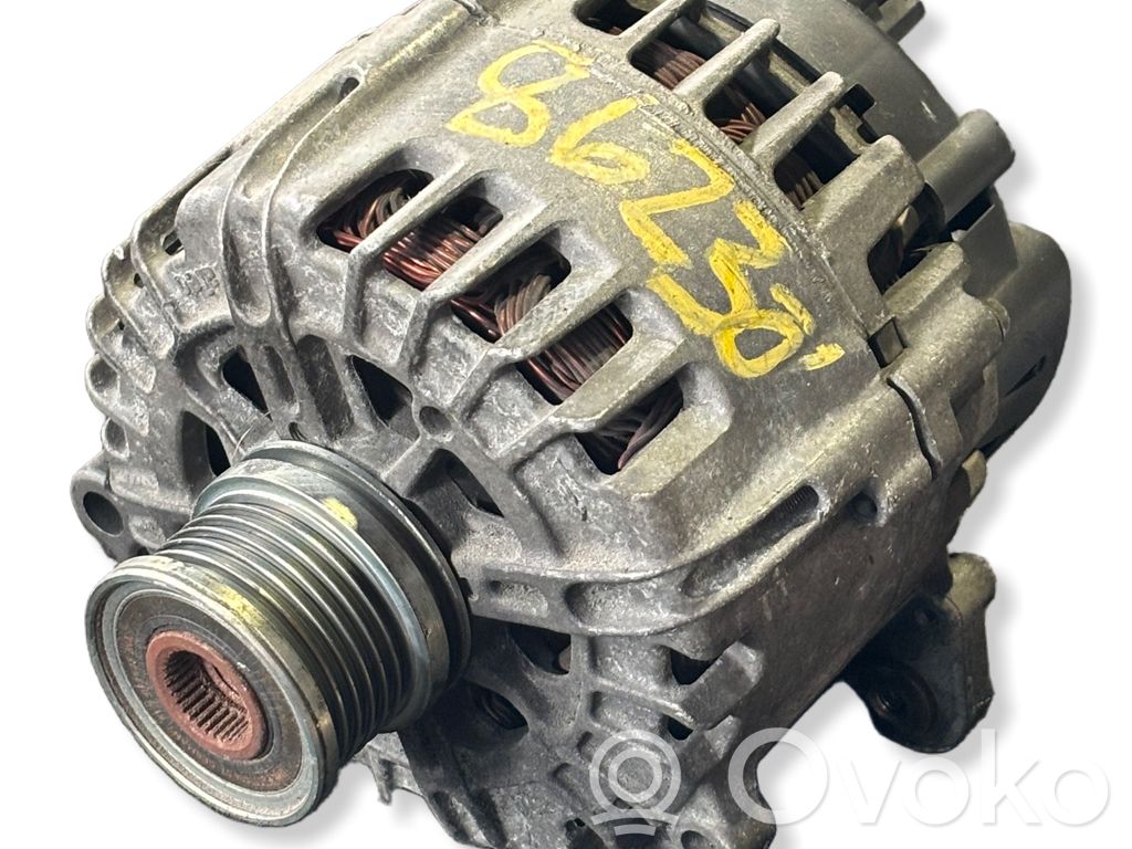 Audi A4 S4 B8 8K Alternator 