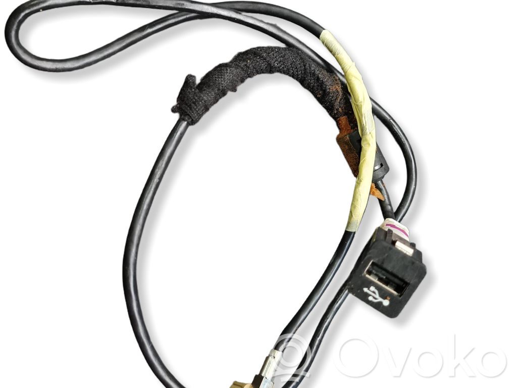 Enchufe conector USB   9237656