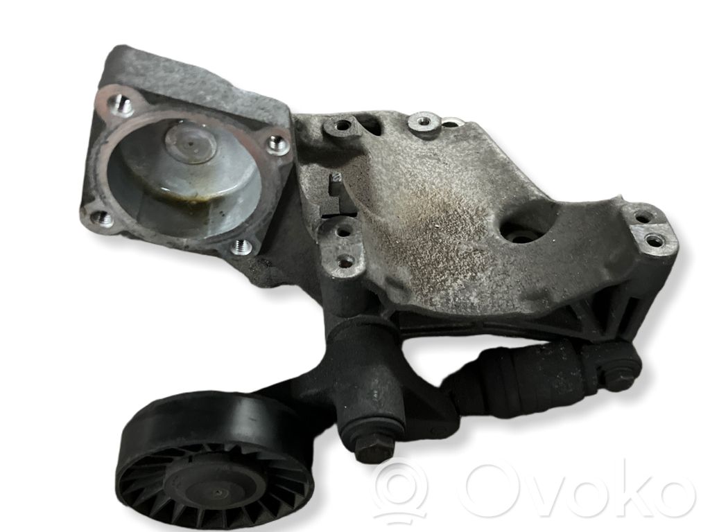 Saab 9-3 Ver2 Generator/alternator bracket 