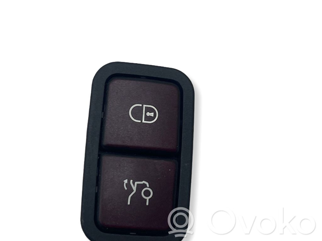 Mercedes-Benz S W221 Przycisk otwierania klapy bagażnika 