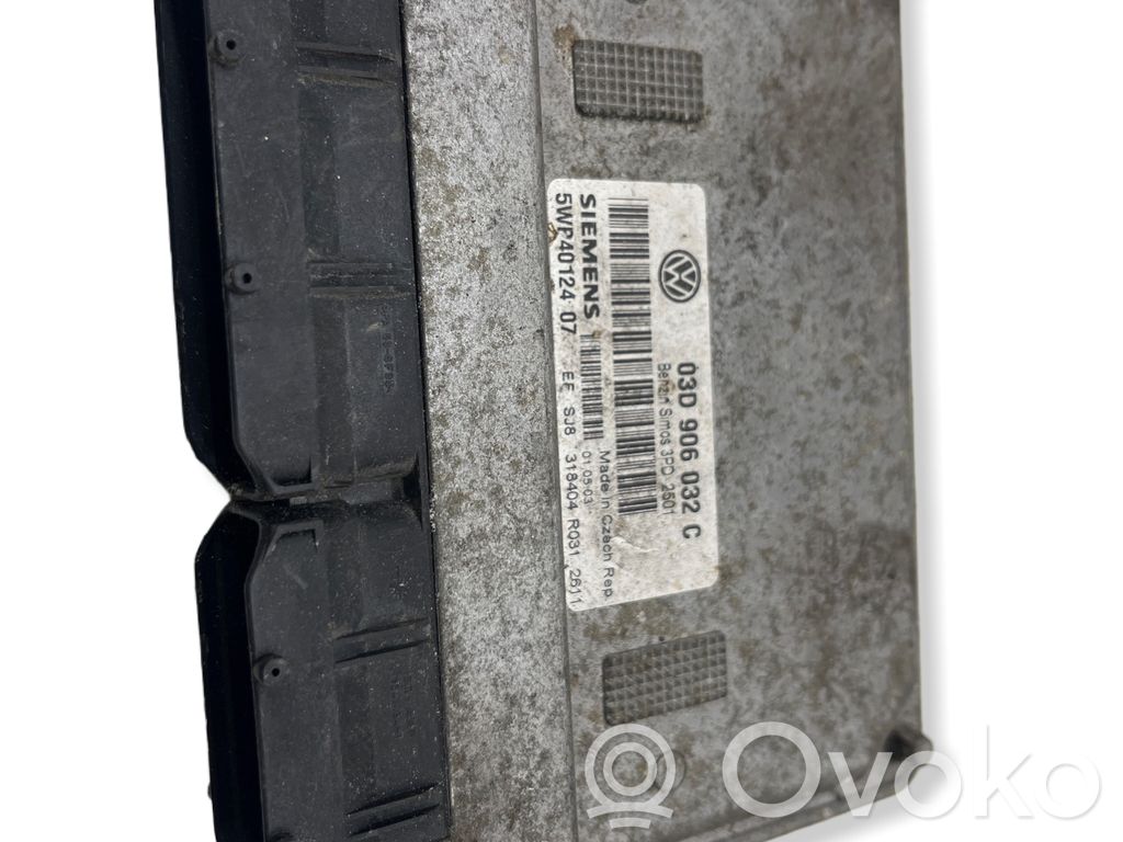 Engine control unit/module   03D906032C,3PD2501,5WP401240,318404
