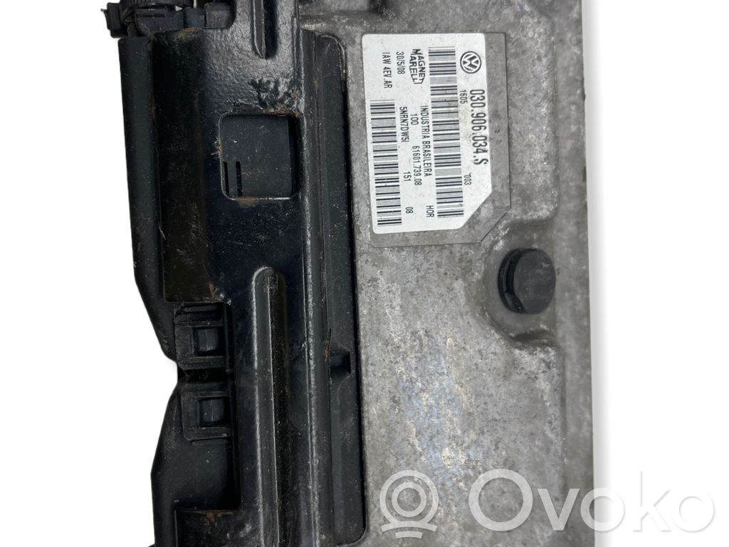 Volkswagen Fox Engine control unit/module 