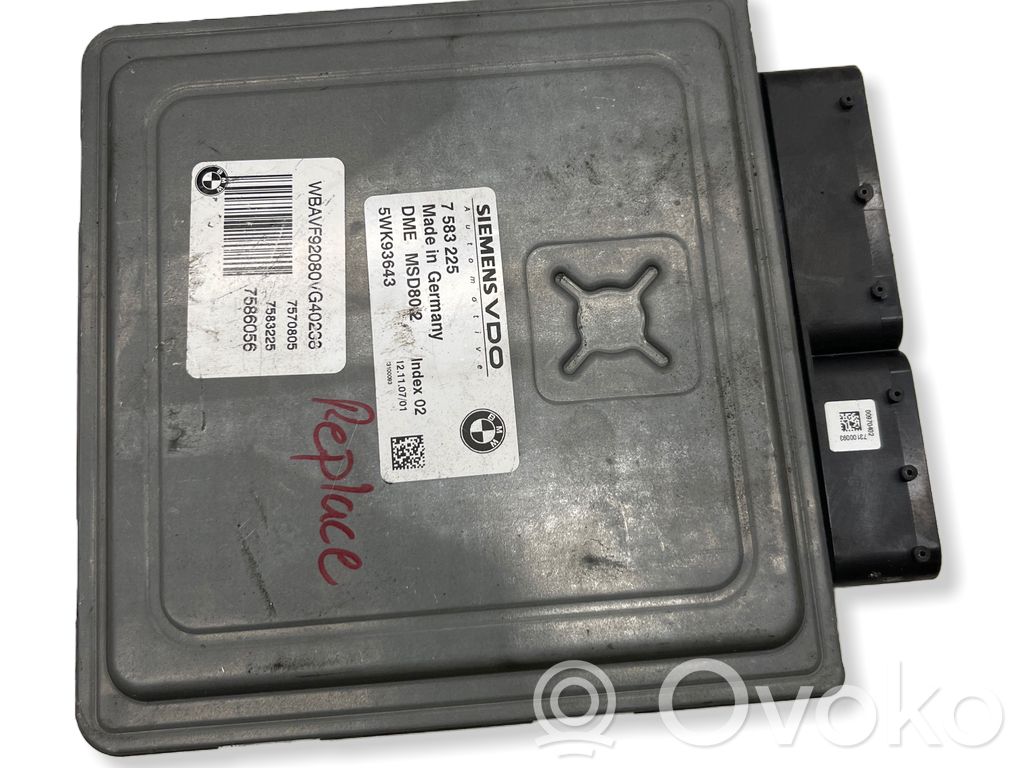 BMW 5 E60 E61 Engine control unit/module 