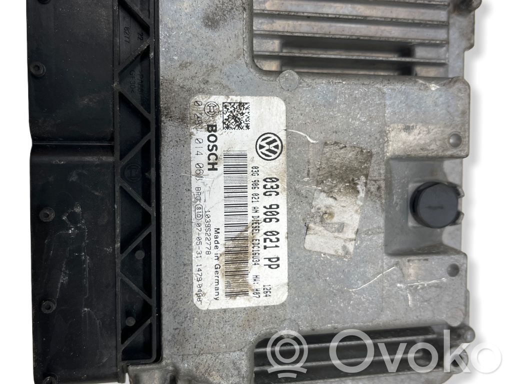 Volkswagen PASSAT B6 Engine control unit/module 