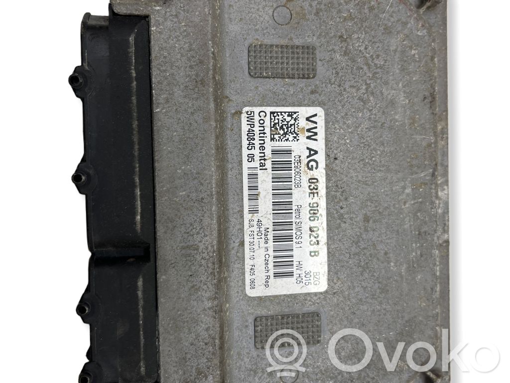 Skoda Fabia Mk2 (5J) Блок управления двигателя 