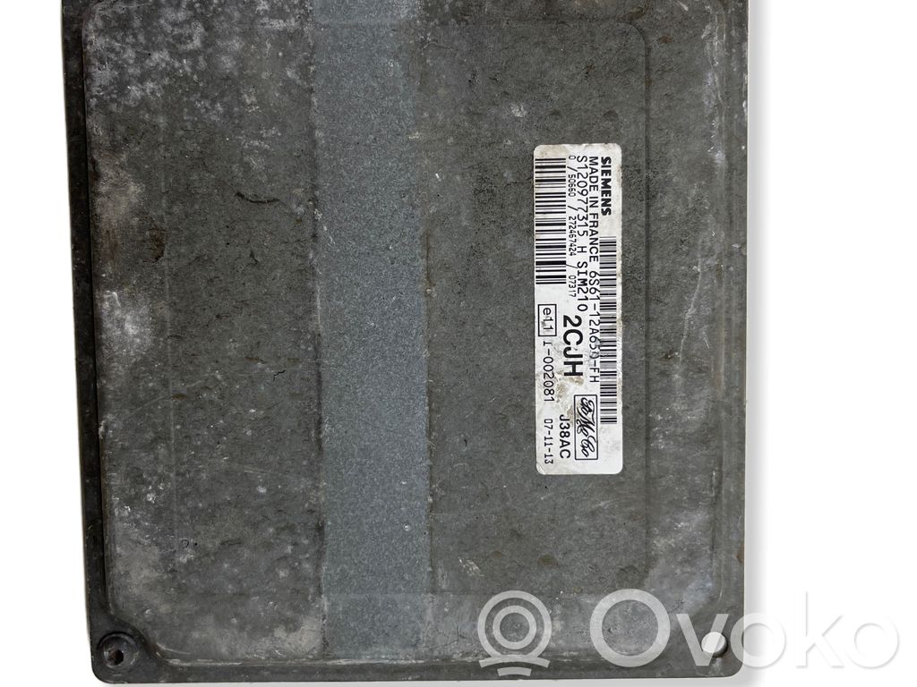 Ford Focus Engine control unit/module 