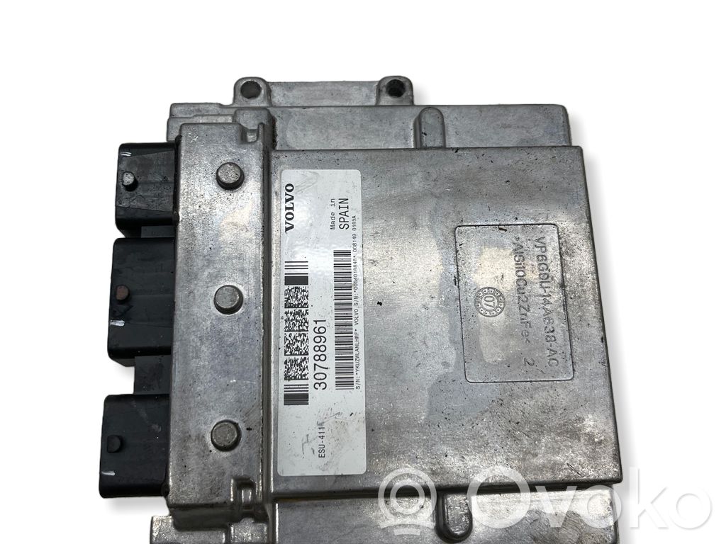Volvo V50 Engine control unit/module 