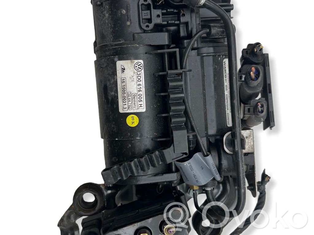 Volkswagen Phaeton Air suspension compressor/pump 