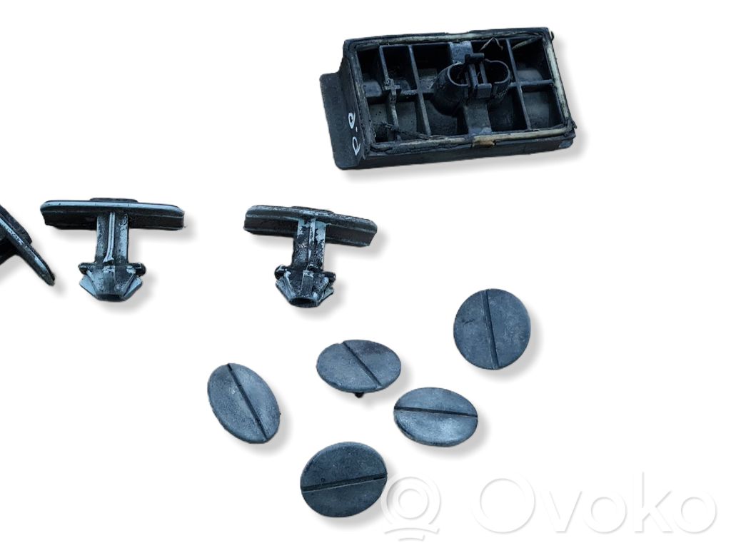 Jacking socket point   4G0802847