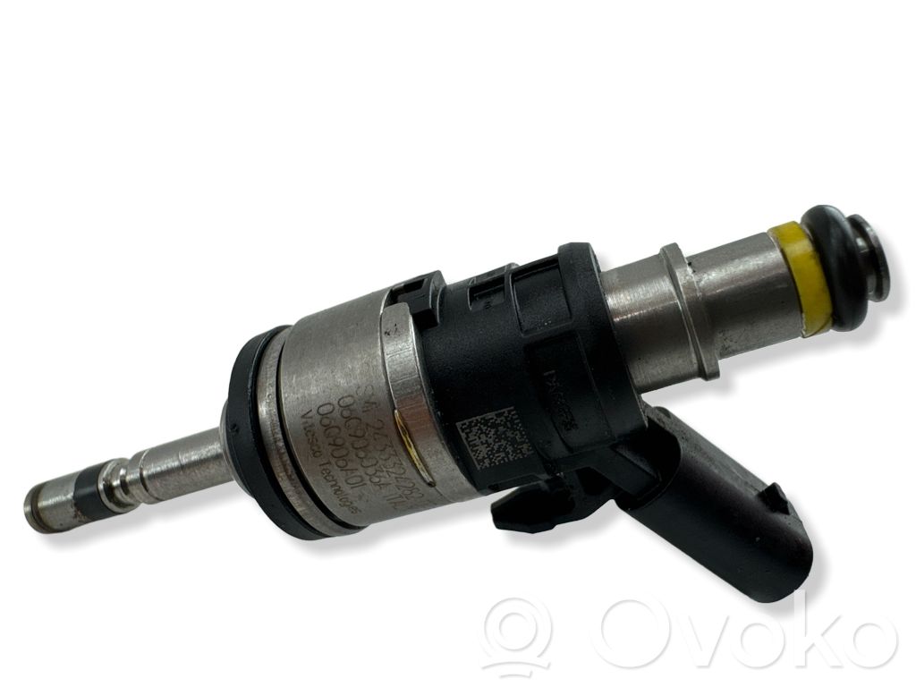 Volkswagen Golf VIII Inyector de combustible 