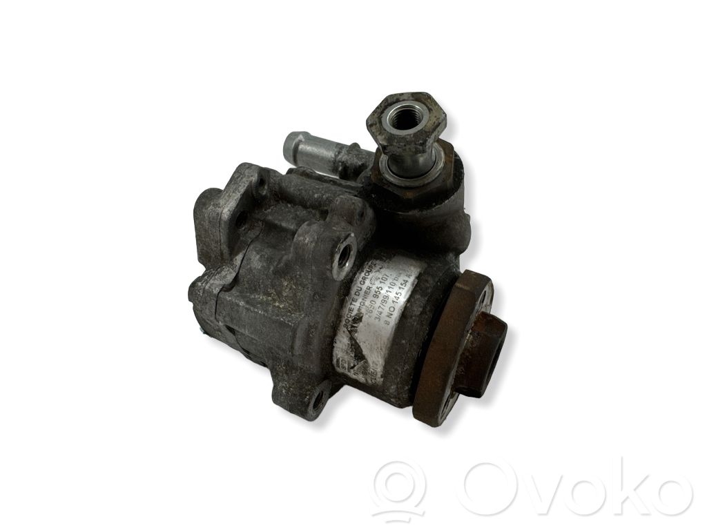Audi A3 S3 8L Power steering pump 