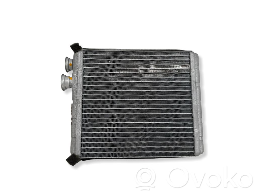 Land Rover Evoque II Radiator aerotermă 