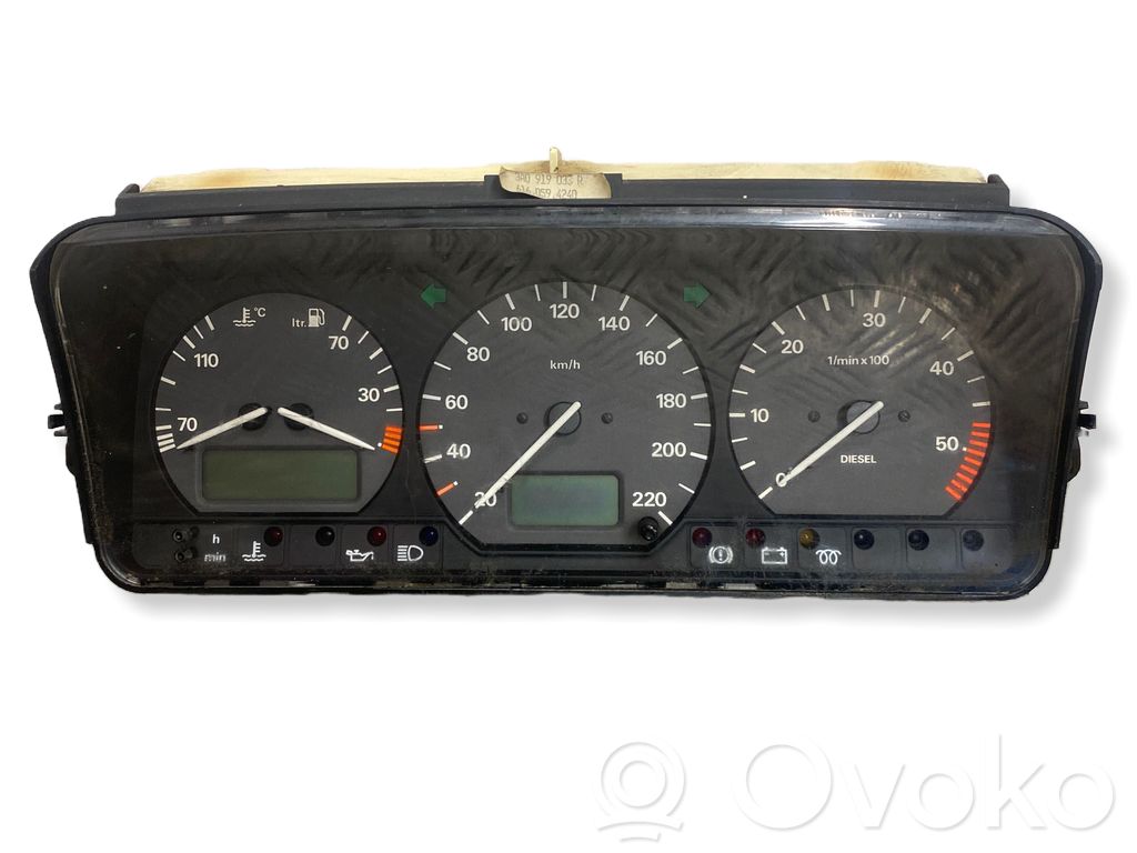 Volkswagen PASSAT B4 Vitezometru (grup de instrumente) 