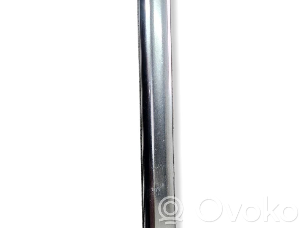 Pilar (A)   G02762