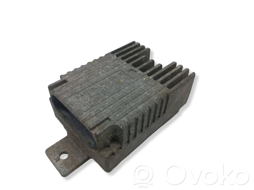 Mercedes-Benz A W168 Coolant fan relay 