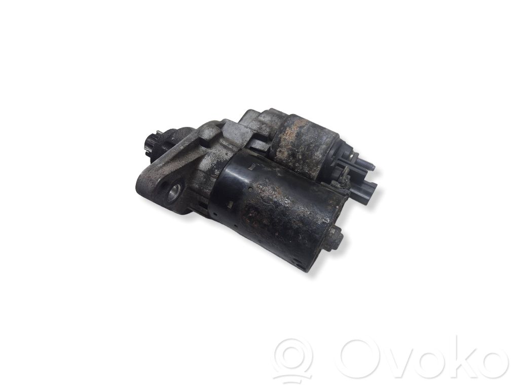 Volkswagen Golf VI Starter motor 
