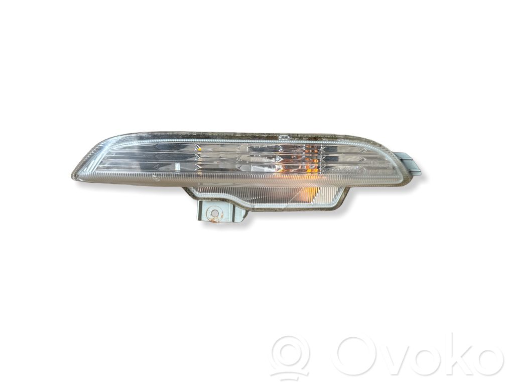 Honda Insight Front indicator light 