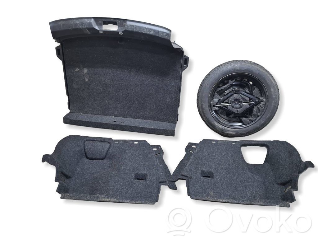 Volvo V40 Trunk/boot floor carpet liner 