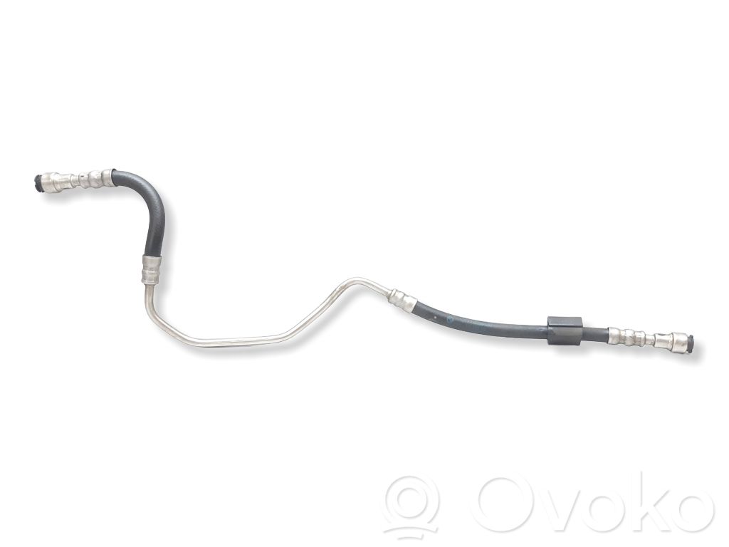 BMW 3 E90 E91 Polttoaineputken letku 