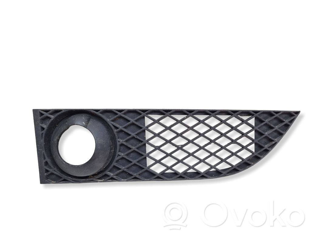 BMW 7 E65 E66 Front bumper lower grill 