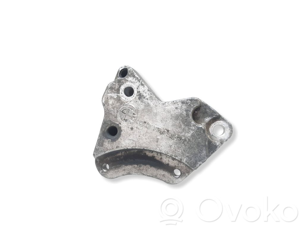 BMW 7 E65 E66 Power steering pump mounting bracket 