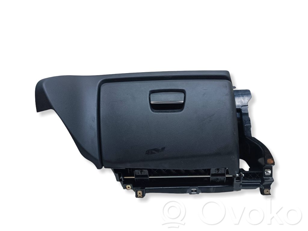 BMW 1 E81 E87 Glove box set 