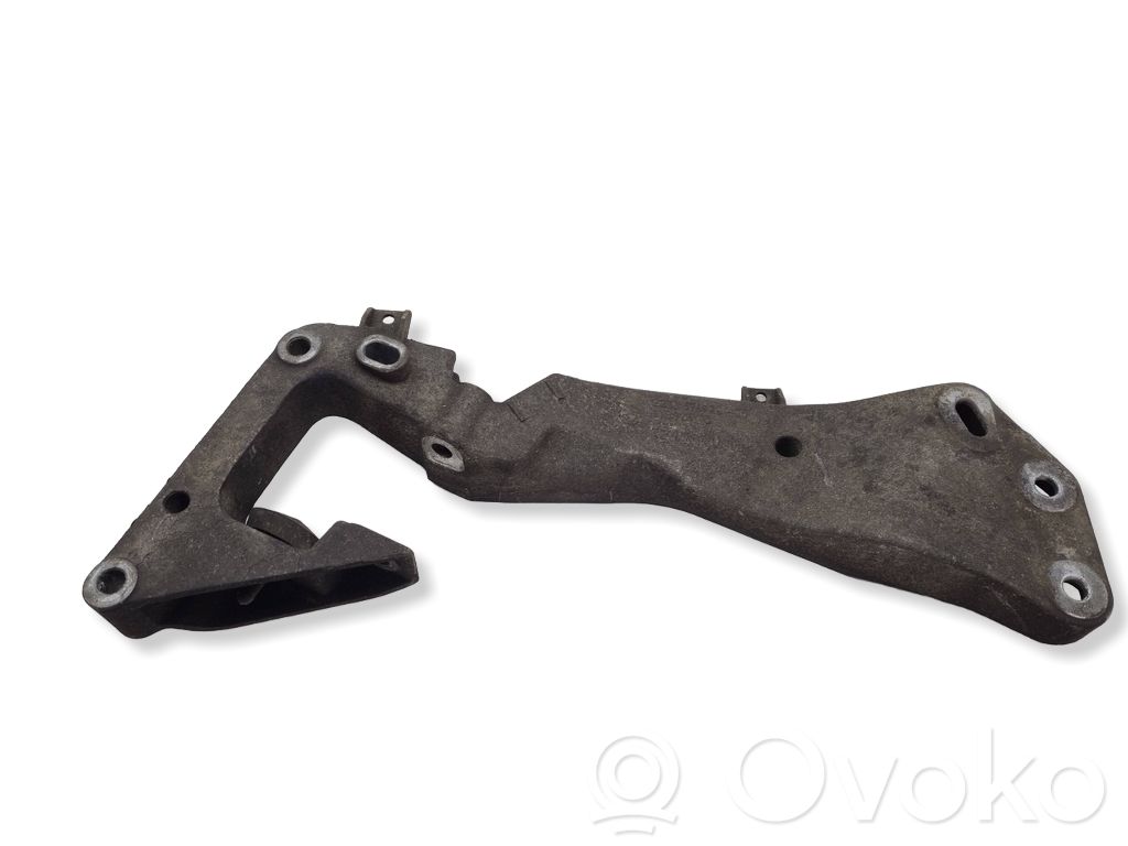 BMW X1 E84 Gearbox mounting bracket 