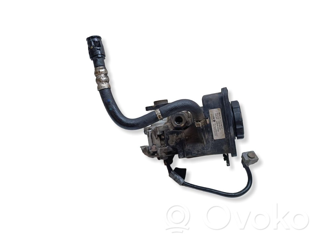 BMW X3 E83 Power steering pump 
