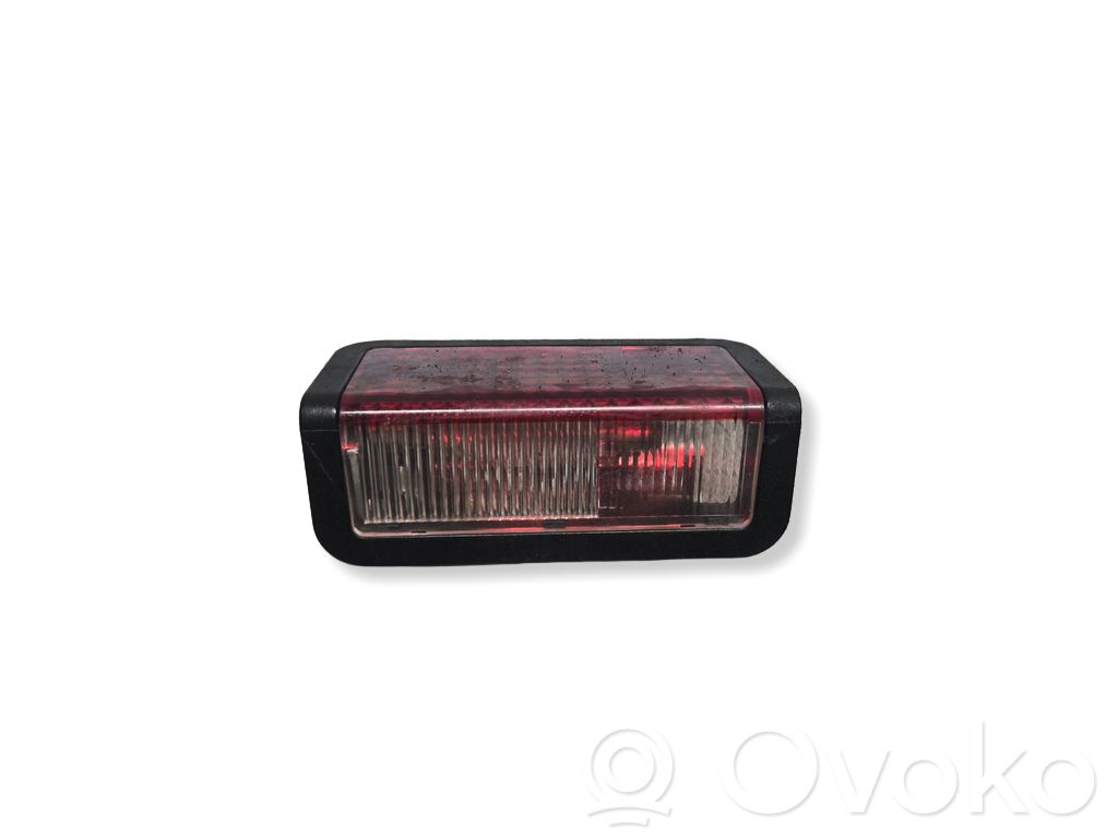 Boot/trunk interior light   8368577
