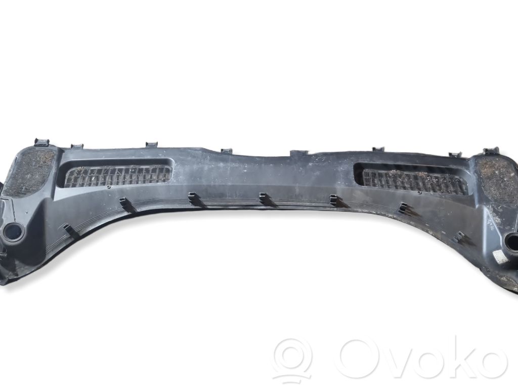 Ford Kuga II Wiper trim 