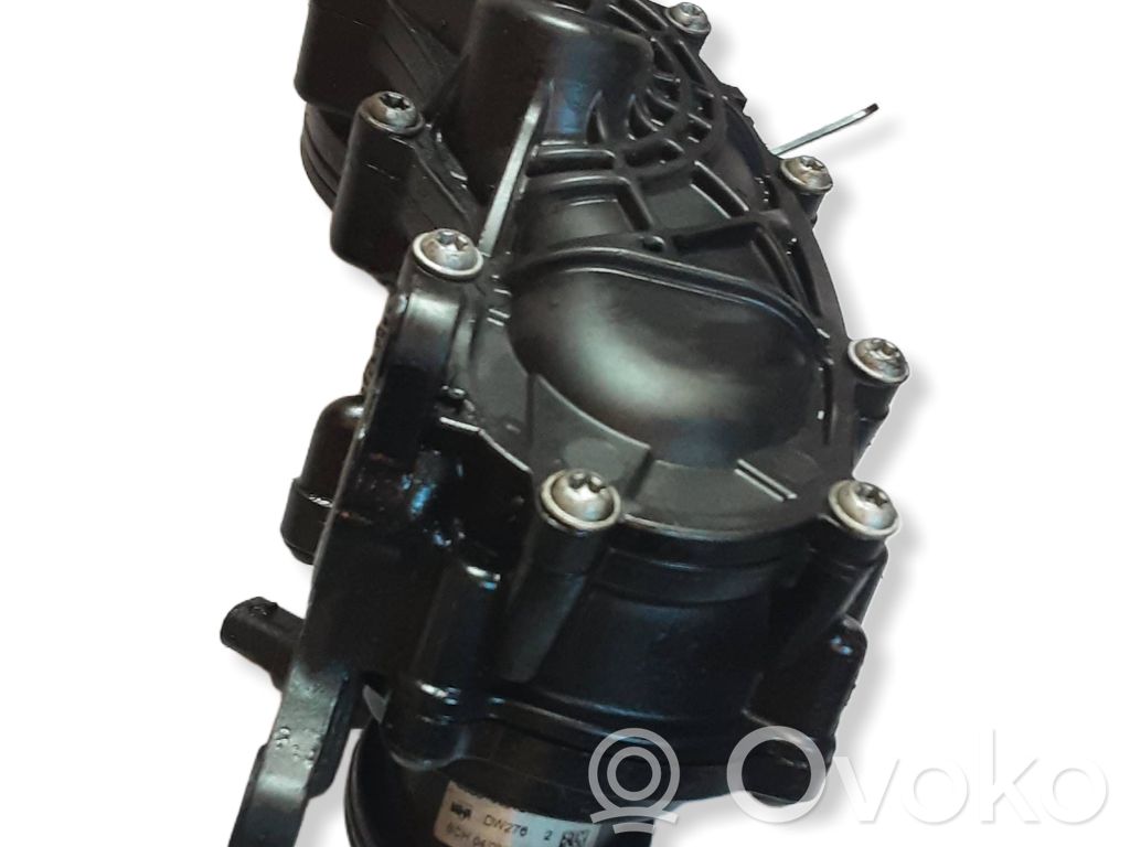 Audi A6 S6 C7 4G Termostats / termostata korpuss 