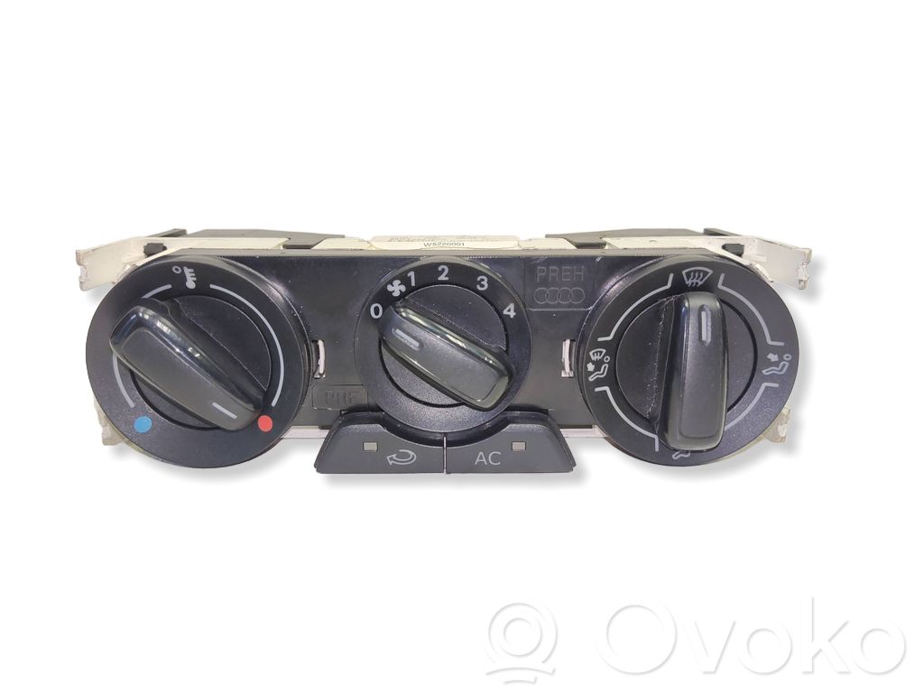 Audi A1 Climate control unit 