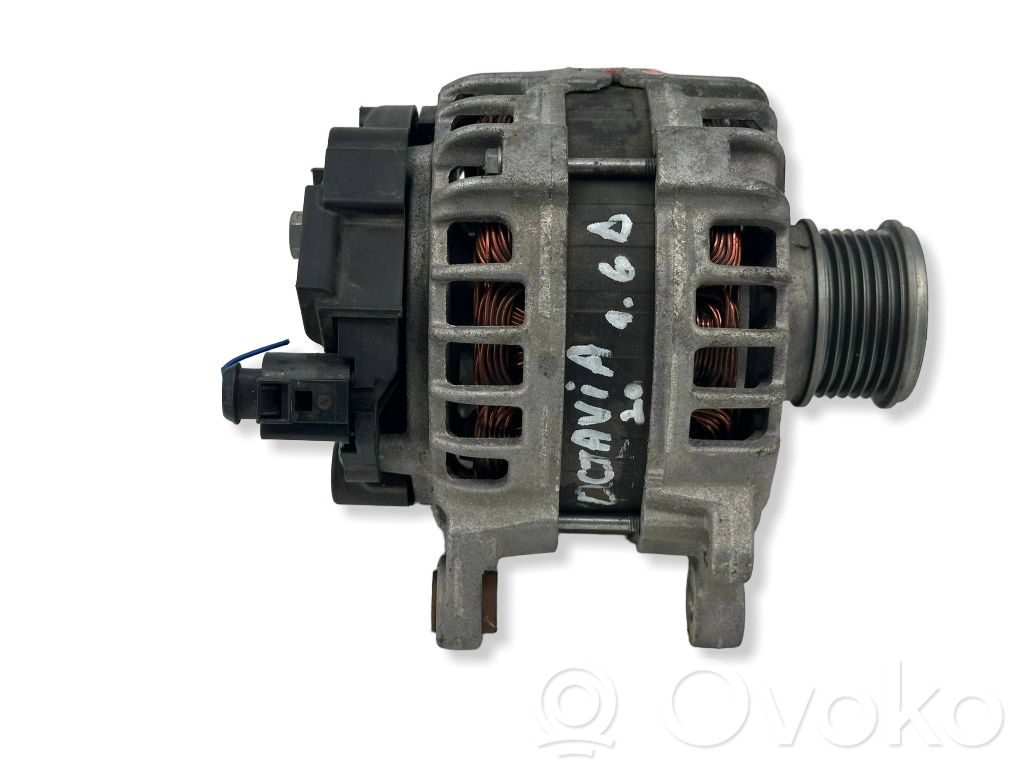 Volkswagen PASSAT B8 Alternator 