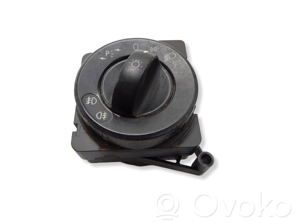 Mercedes-Benz Sprinter W906 Interruptor de luz 