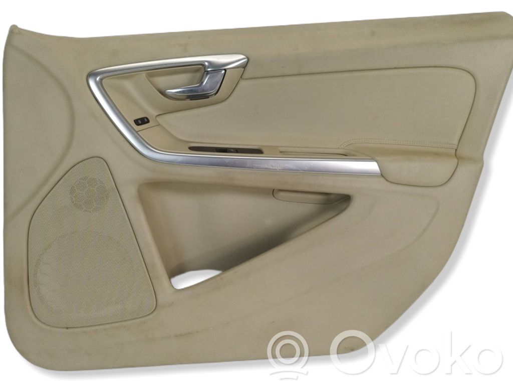 Volvo S60 Revestimiento de puerta delantera 