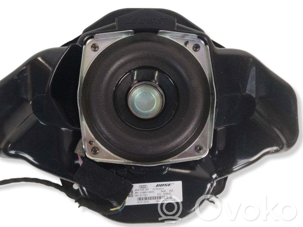 Audi A8 S8 D4 4H Enceinte subwoofer 