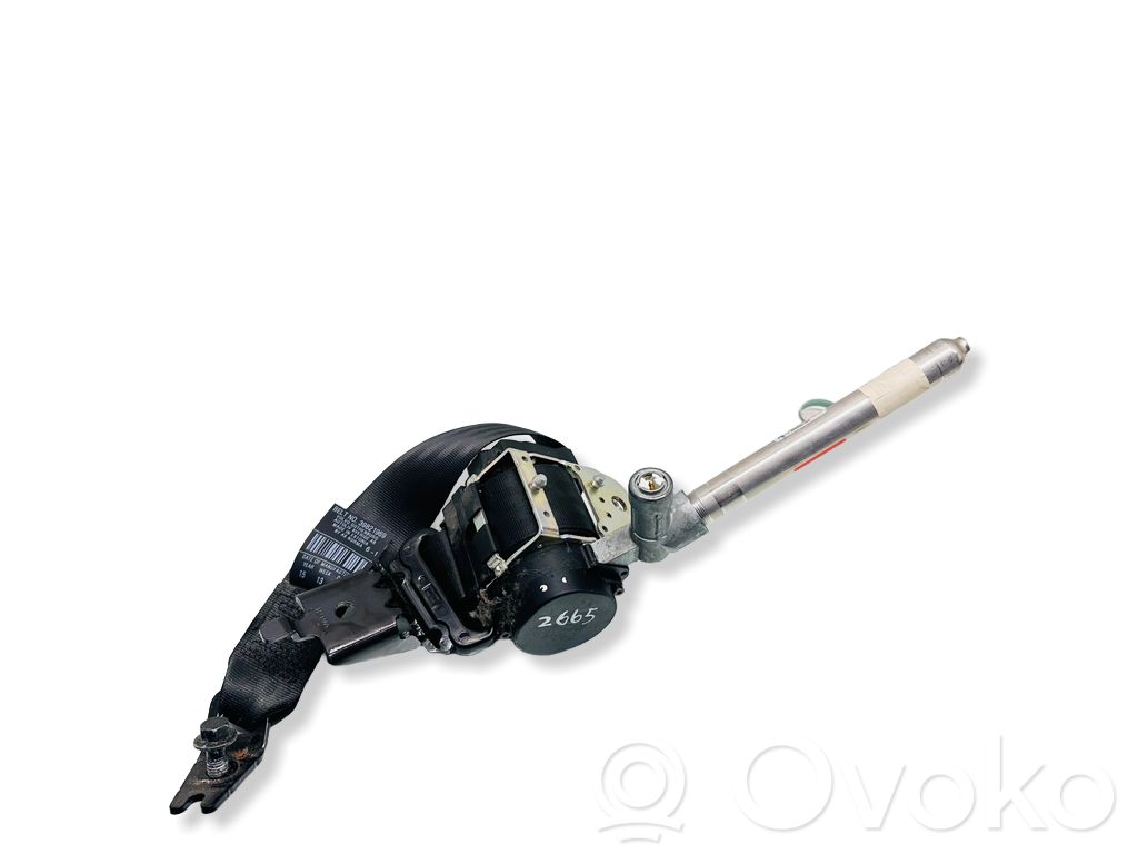 Volvo V70 Cinturón trasero 