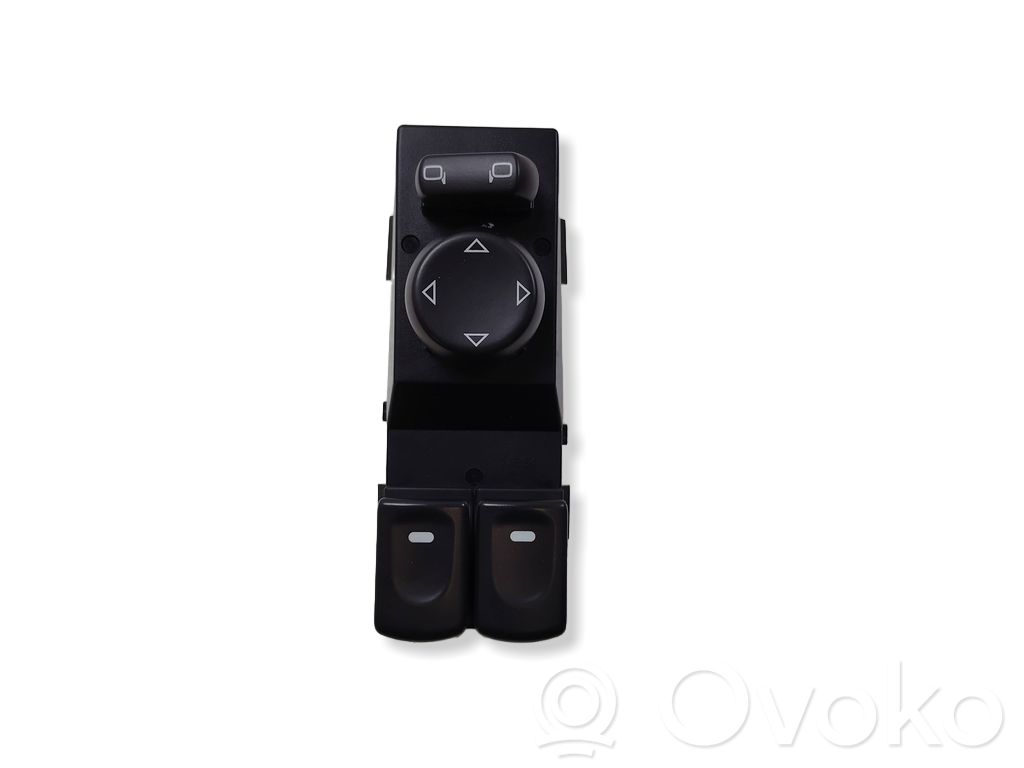 Chevrolet Corvette C6 Electric window control switch 