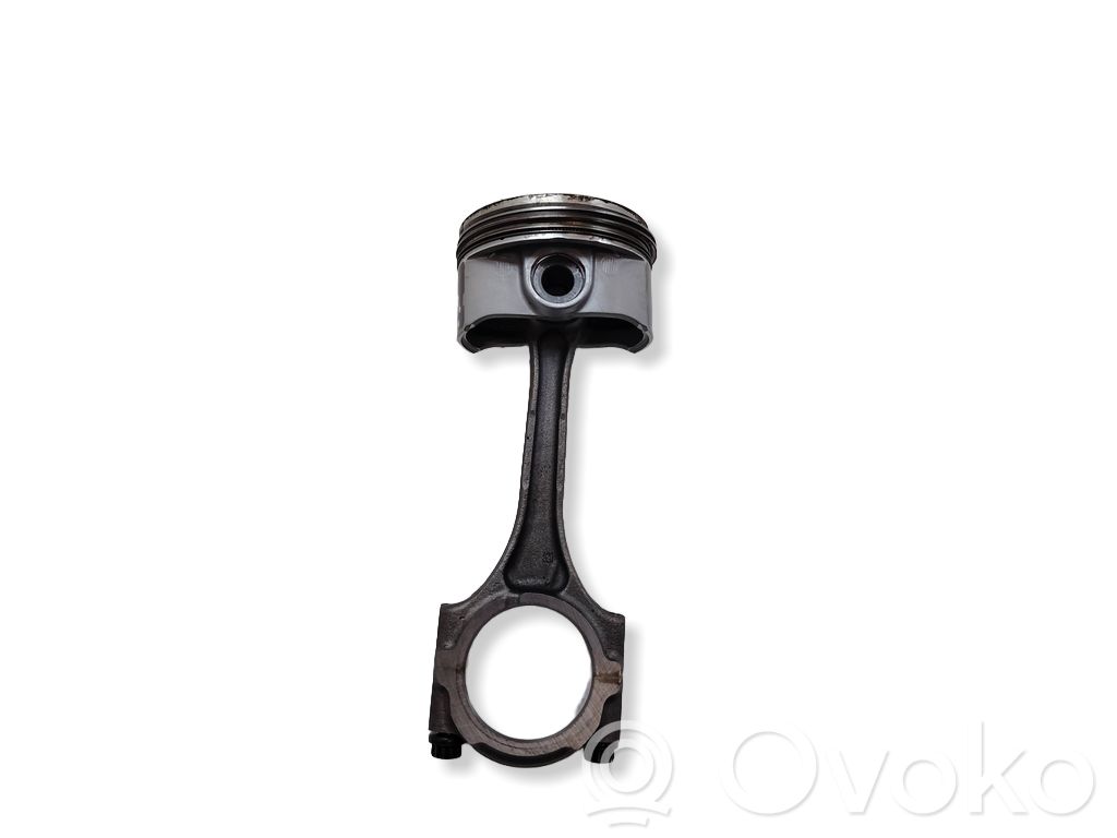Toyota Corolla E210 E21 Pistón con biela 
