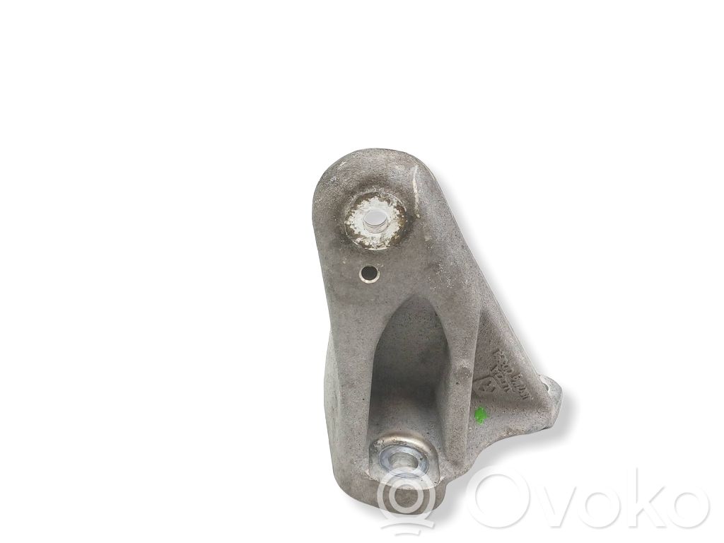 Jaguar S-Type Engine mounting bracket 