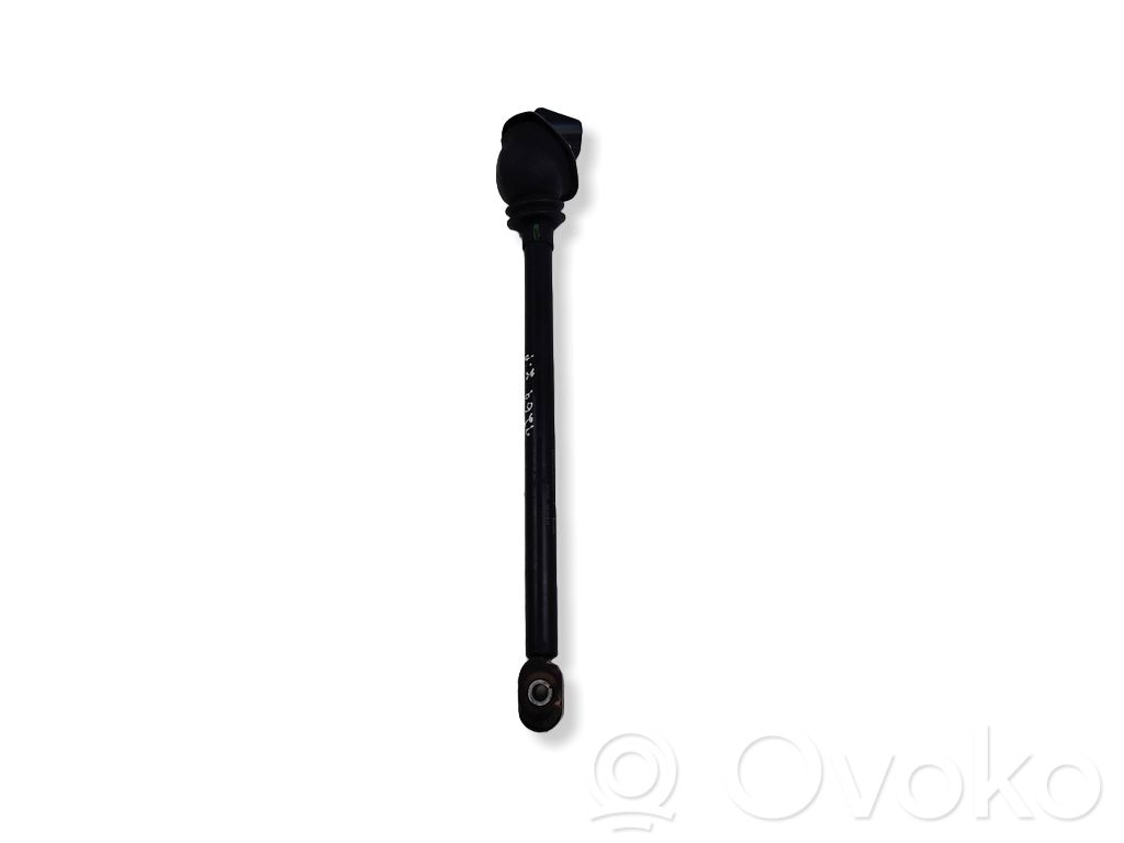 BMW 3 F30 F35 F31 Etuoven pidätin 
