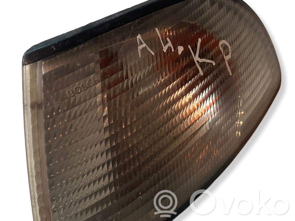 Audi A4 S4 B5 8D Front indicator light 