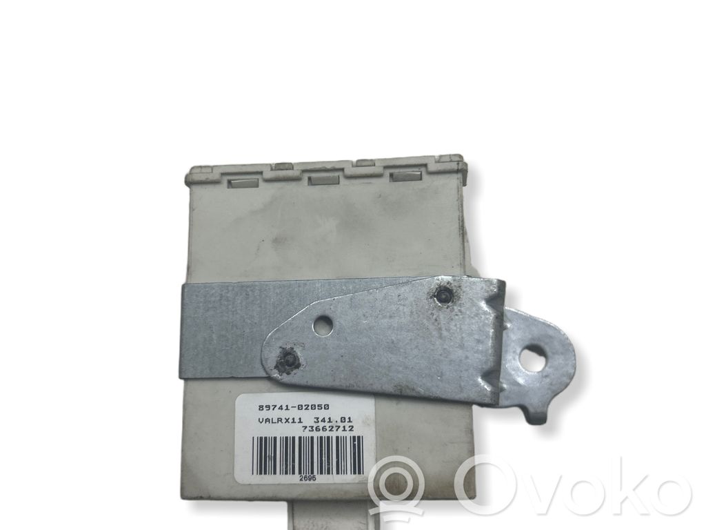 Toyota Corolla Verso AR10 Unitate/modul de comandă închidere centralizată 