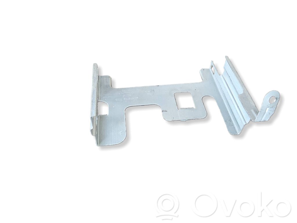Volkswagen Touareg II Supporto dell’amplificatore 