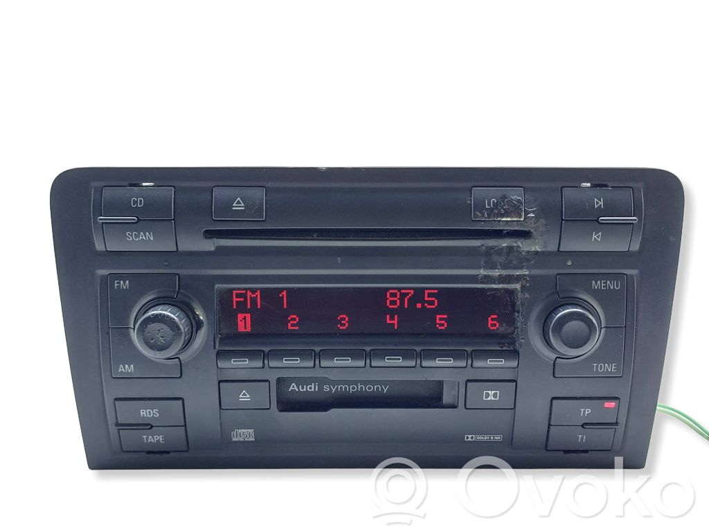 Audi A3 S3 8L Panel / Radioodtwarzacz CD/DVD/GPS 